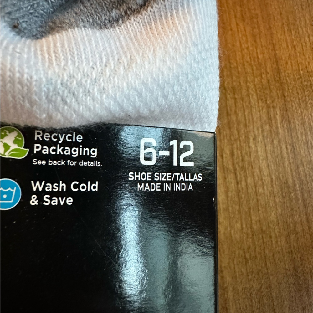 Hanes Lightweight low cut socks - Picture 2 of 4